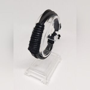 Men's‎ bracelet leather layered black new d101